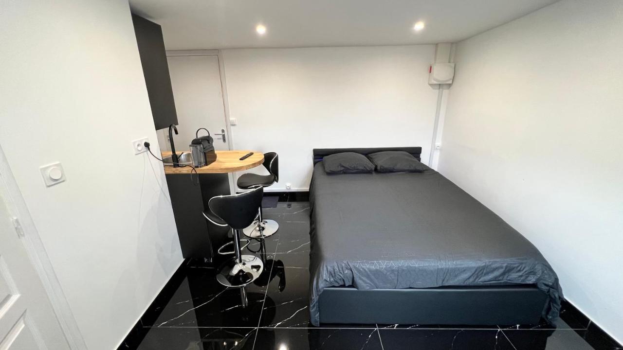 Bella Vita - Studio Tout Equipe - Tv Netflix - Centre Ville 100M- Gare 50M - Basilique 200M Lisieux Exterior photo