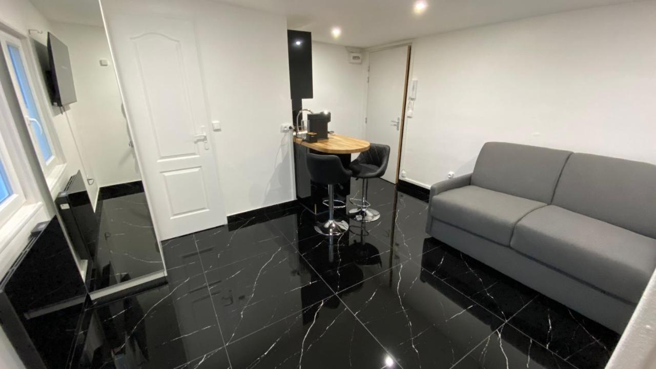 Bella Vita - Studio Tout Equipe - Tv Netflix - Centre Ville 100M- Gare 50M - Basilique 200M Lisieux Exterior photo